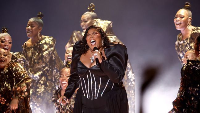 LOS ANGELES, CALIFORNIA - FEBRUARY 05: Lizzo performs onstage during the 65th GRAMMY Awards at Crypto.com Arena on February 05, 2023 in Los Angeles, California. (Photo by Frazer Harrison/Getty Images)