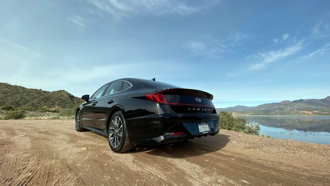 2020 Hyundai Sonata Limited (Sinclair Broadcast Group / Jill Ciminillo)