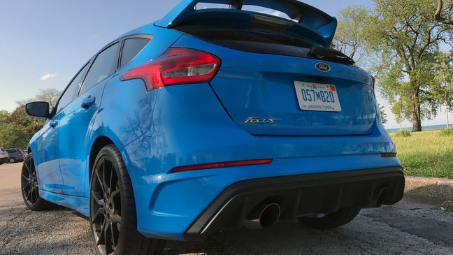 2016 Ford Focus RS (Sinclair Broadcast Group / Jill Ciminillo)