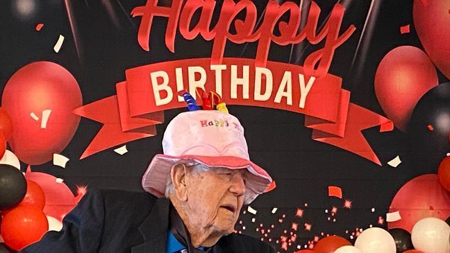 Man celebrates 106th birthday, surrounded by friends and family in California (KMPH)