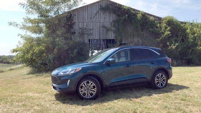 2020 Ford Escape SEL (Sinclair Broadcast Group / Jill Ciminillo)