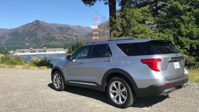 2020 Ford Explorer Platinum (Sinclair Broadcast Group / Jill Ciminillo)