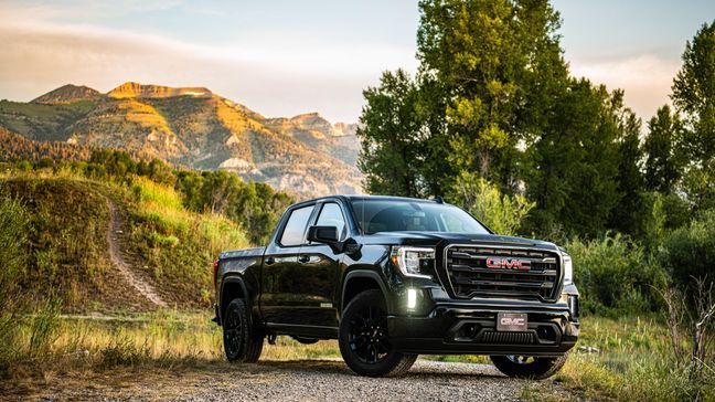 2020 GMC Sierra (Image courtesy of General Motors)