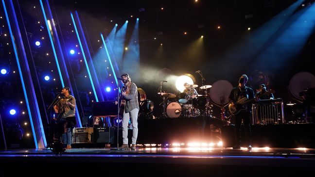 Thomas Rhett performs “Country Again” during rehearsals for “The 55th Annual CMA Awards,” happening Wednesday, November 10, 2021 from Bridgestone Arena in Downtown Nashville. (PHOTO: CMA Awards)