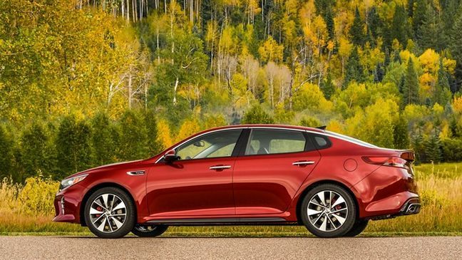 2016 Kia Optima (Photo courtesy of Kia Motors America)