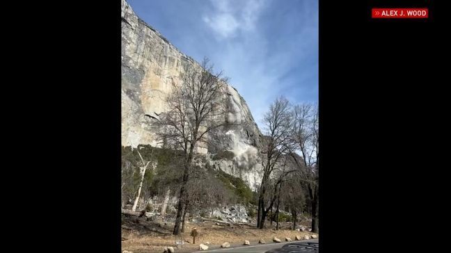 Video: Dust lingers following El Capitan rockslide (Video: Alex J. Wood)